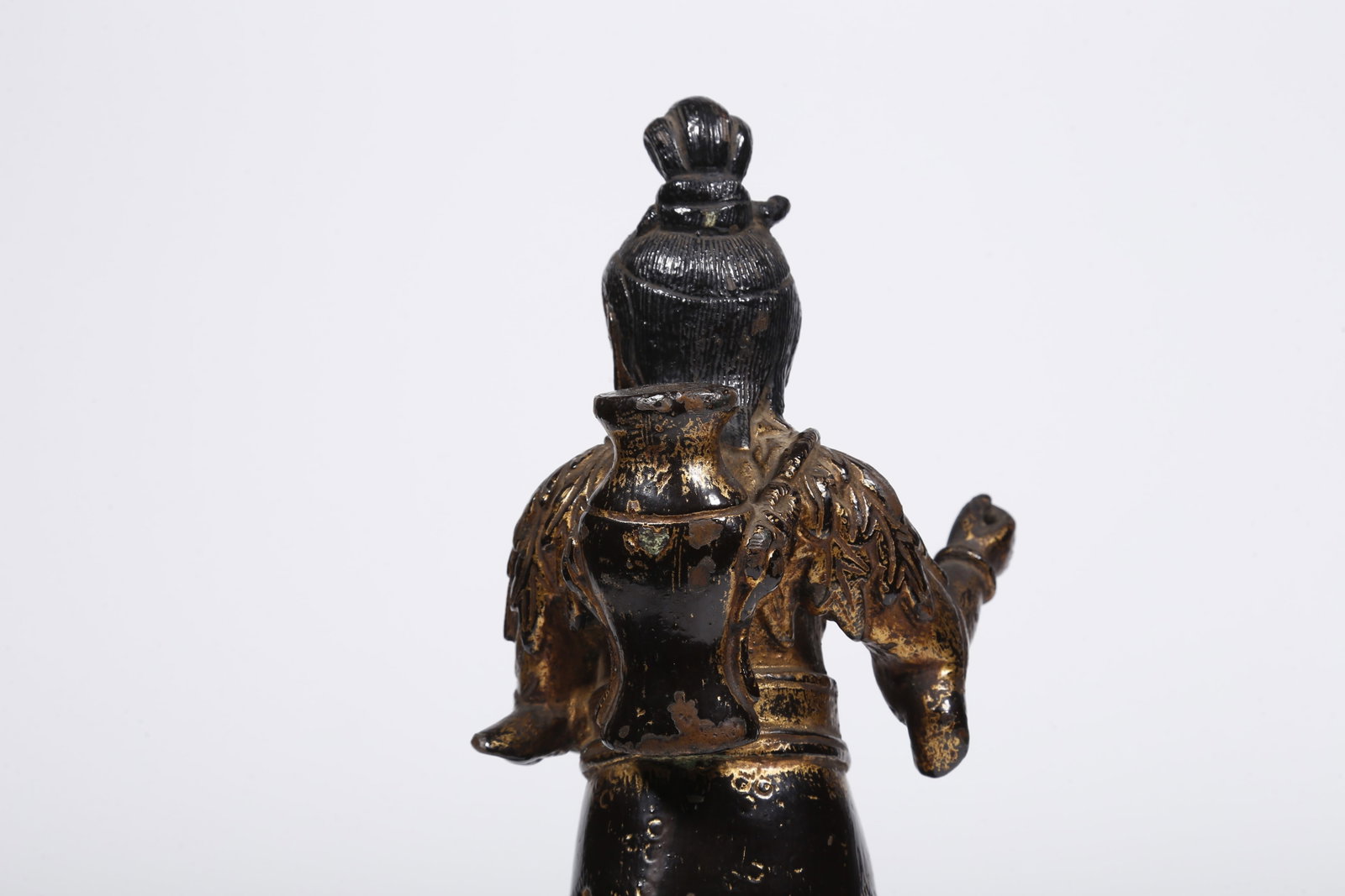 A BRONZE HUMAN FIGURE STATUE - 5