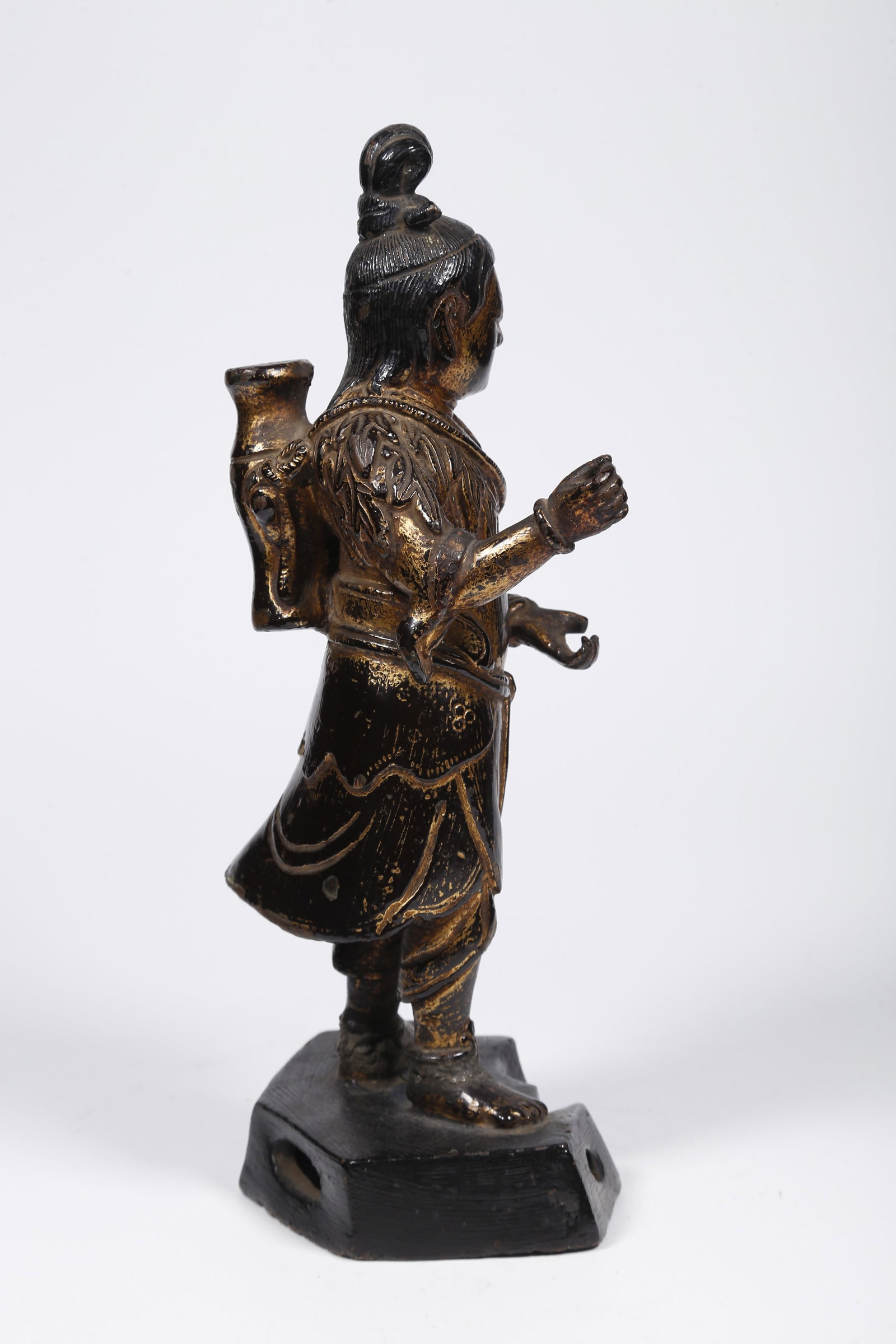 A BRONZE HUMAN FIGURE STATUE - 7