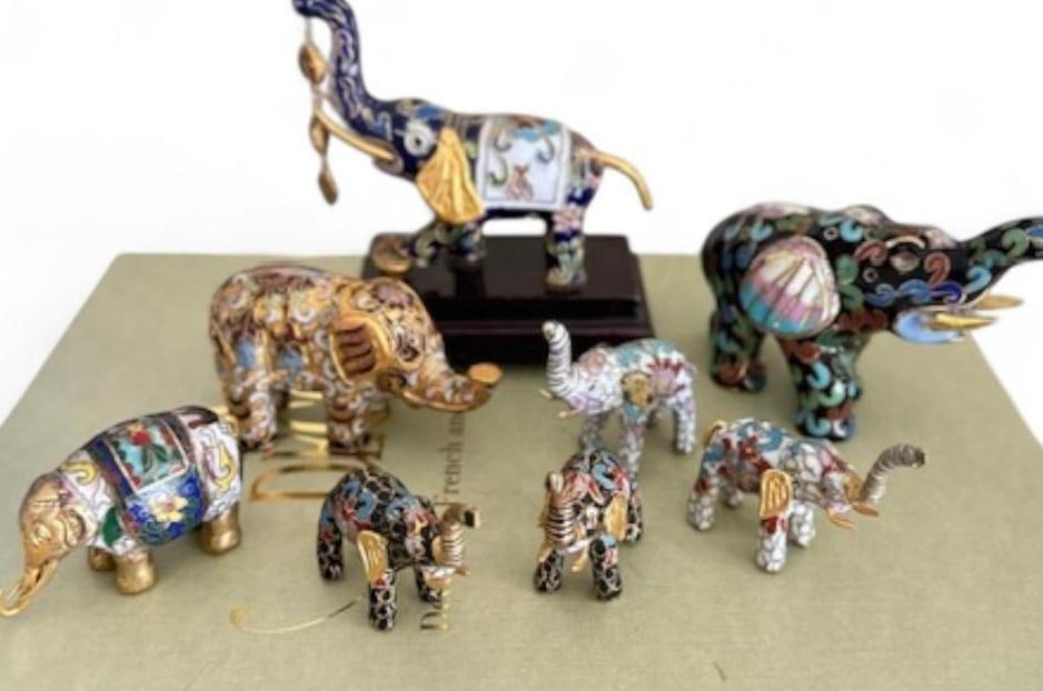 NO RESERVE-Set of 8 Cloisonne Miniature Elephants, Chinoiserie, Gold Accents, Chinese (1 of 16)