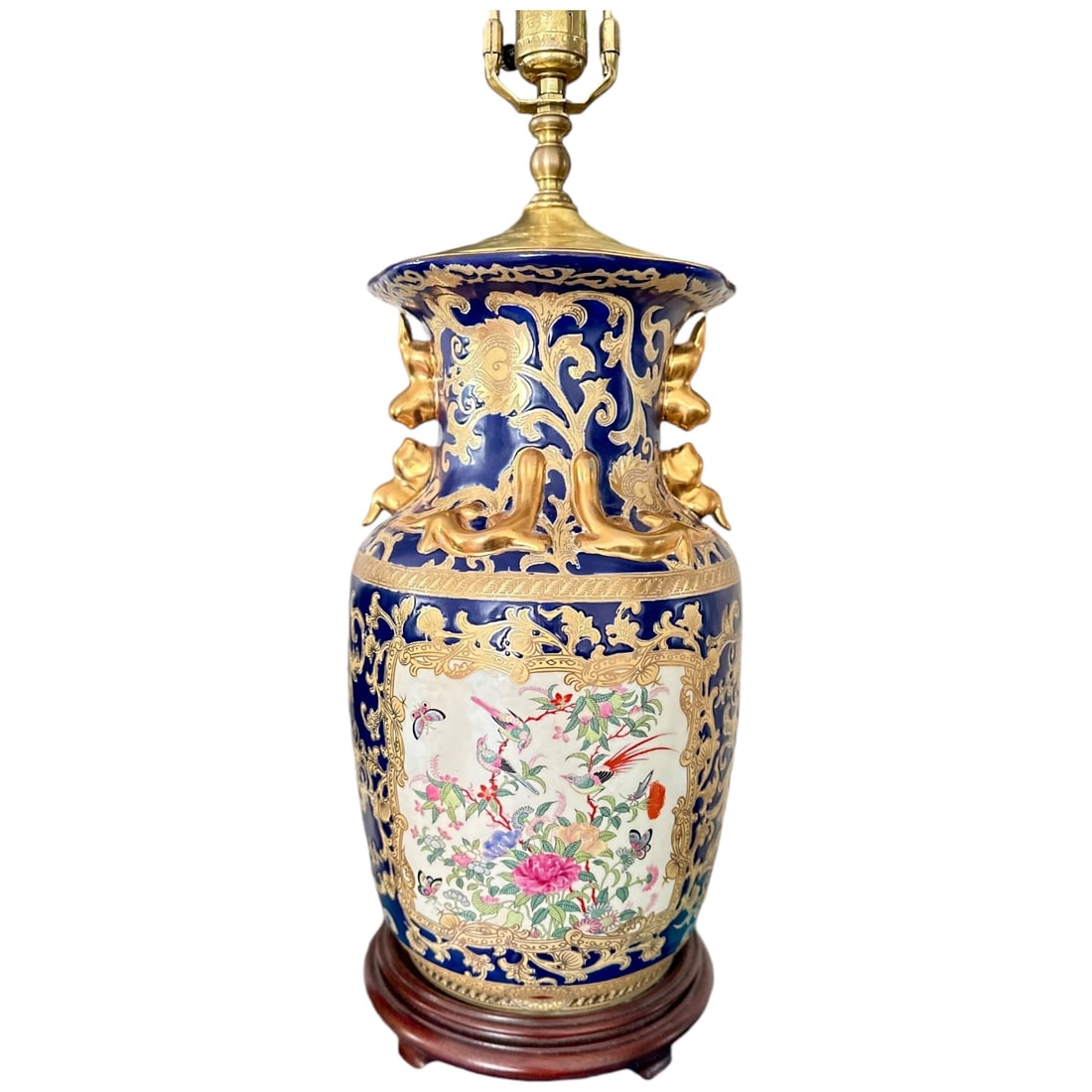 NO RESERVE-Ornate Chinese Porcelain Table Lamp, Famille Rose Canton Style (1 of 5)