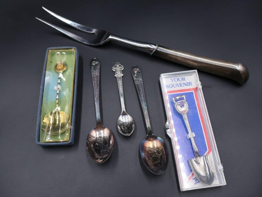 Orig Pkg Souvenir Reno NV "Shovel" Spoon, plus: Wm Rogers Collector Spoons of Thomas Jefferson, Lucerne, John Marshall Chief Justice, and 1847 Rogers Bros Hawaii "Shell" Spoon