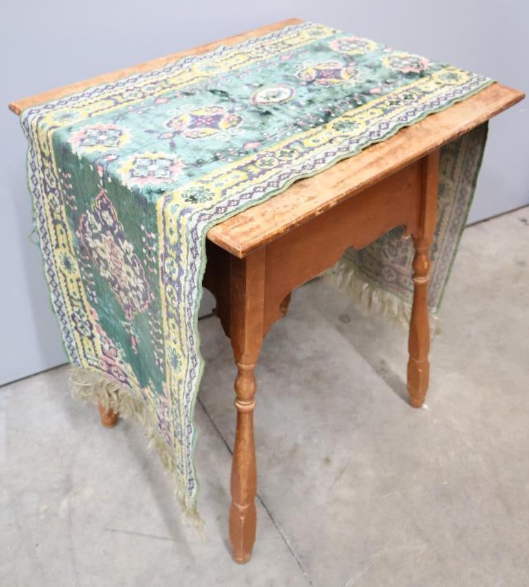 Rustic Vintage Side table and Small Rug/Table Runner (1 of 13)