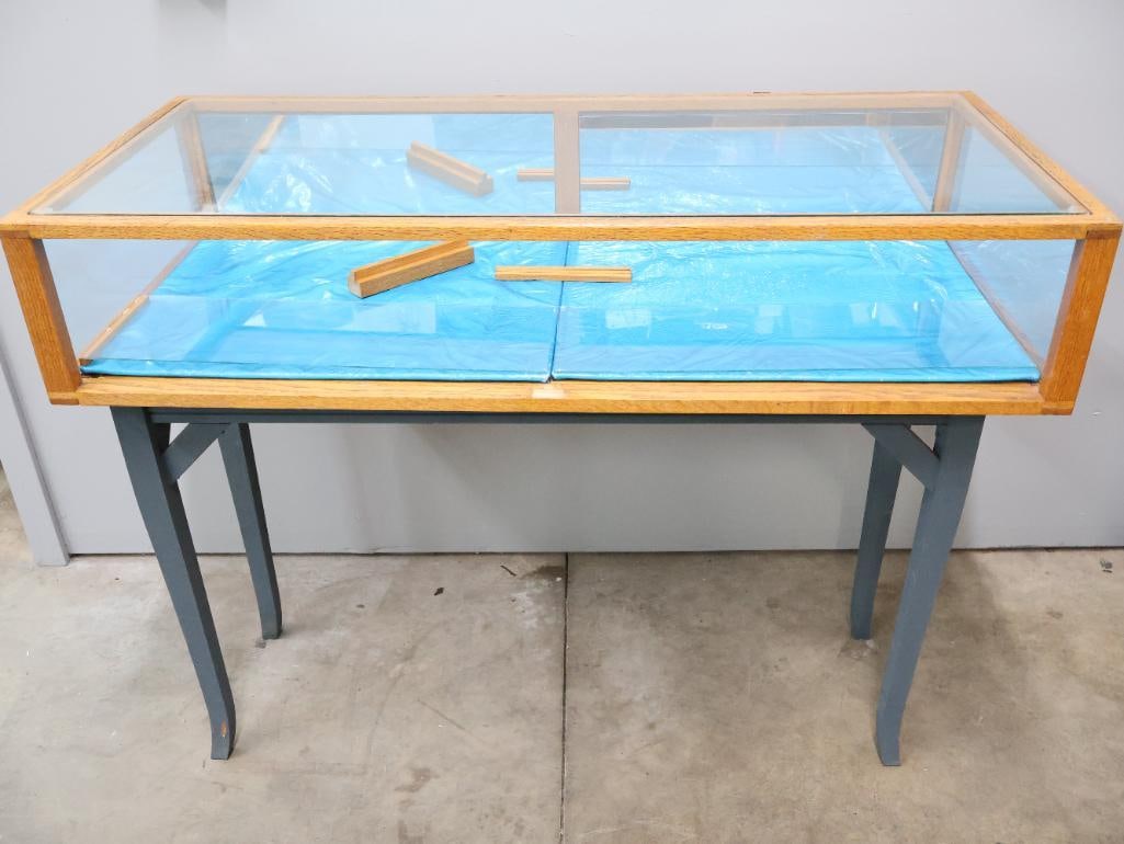 Table Top Glass Display Case with Blue Small Table (1 of 19)