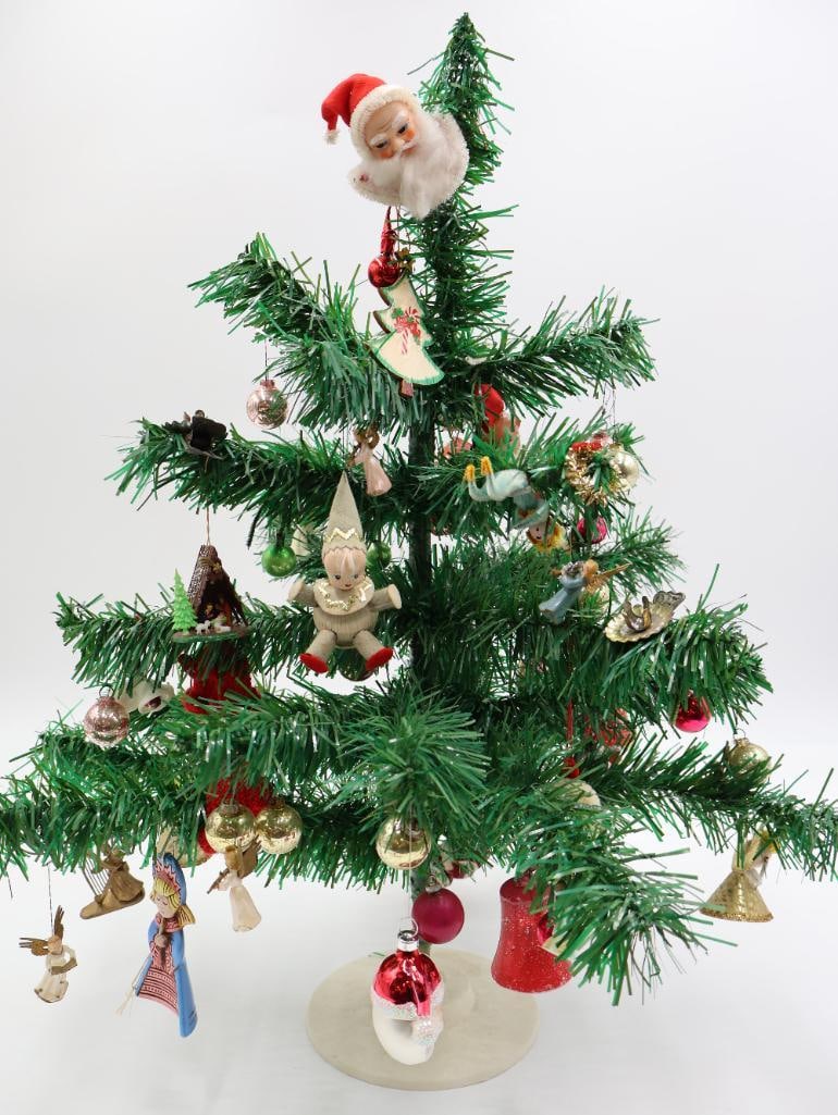 Vintage Christmas Tree with Vintage Ornaments: Tree is about 23" tall, please see all pictures for what ornaments are included