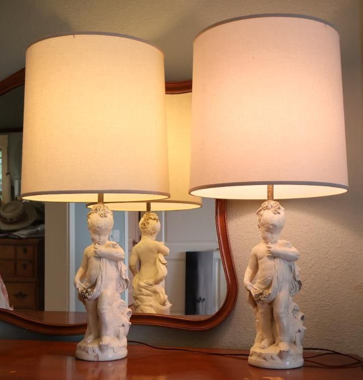 Vintage Ceramic Cherub Lamps (1 of 17)