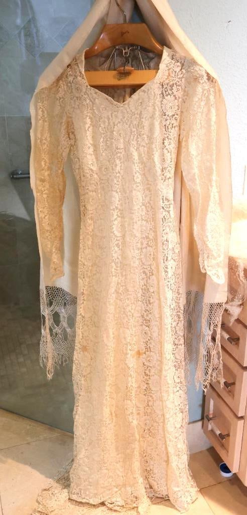 Vintage Lace with Train Wedding Dress: Very Special Piece. Please view all photos taken for this lot to view condition, some holes on sleeve. Includes original veil pieces and dried flowers