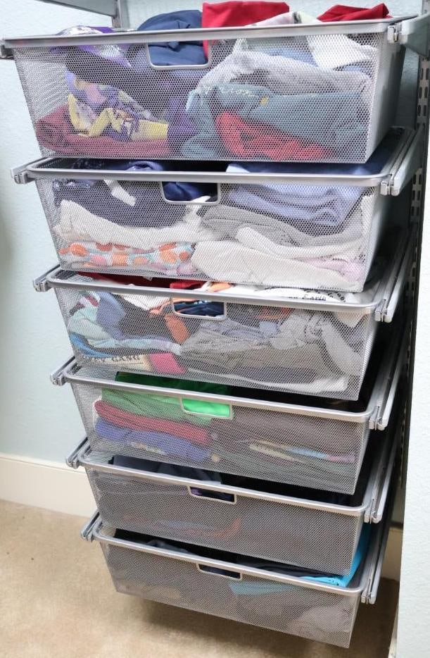 Six Drawers Filled with Used Vintage Womens Graphic T-shirts and Clothes: Drawers NOT included, only shirts and clothes. Please view all photos taken for this lot to view sizes and condition. Mostly L, XL, and some XXL travel, funny, Oregon related shirts, Oregon Ducks long