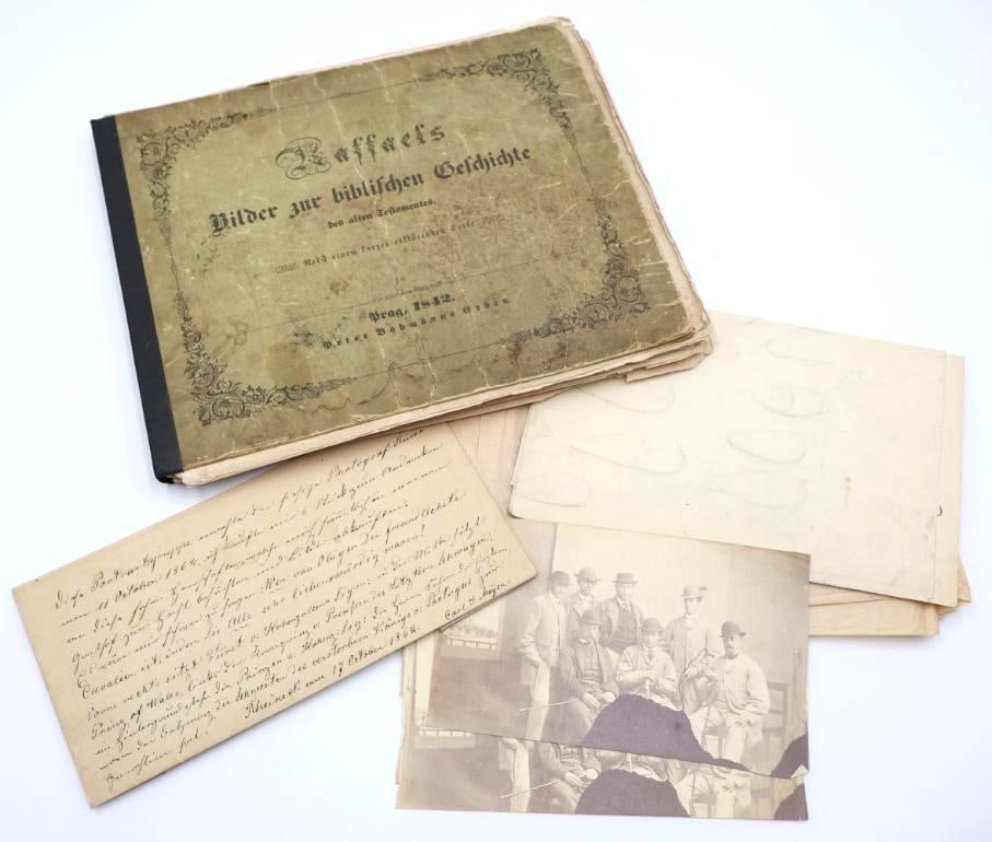 Antique German-language book, 'Raphael's Pictures on the Biblical History of the Old Testament' (1 of 20)