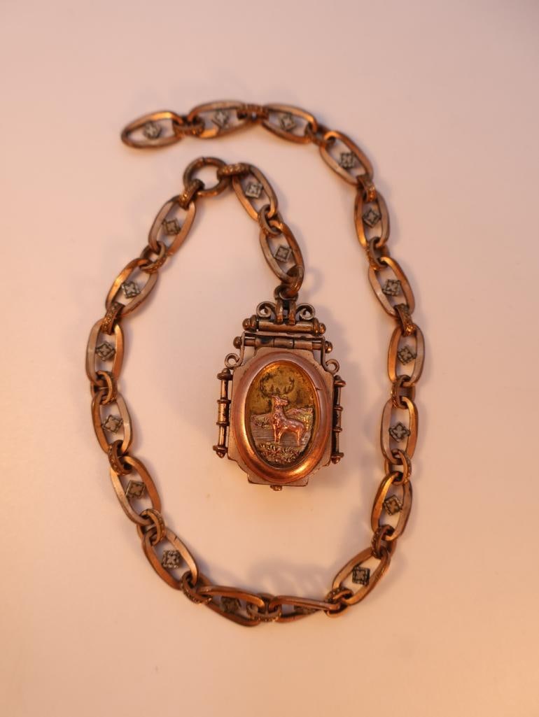 Antique Victorian gold-filled locket and chain featuring a deer motif - 2