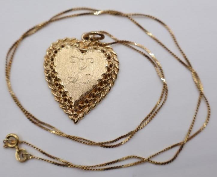 14k Vintage gold heart locket necklace with initial 'K' engraved on the front - 3