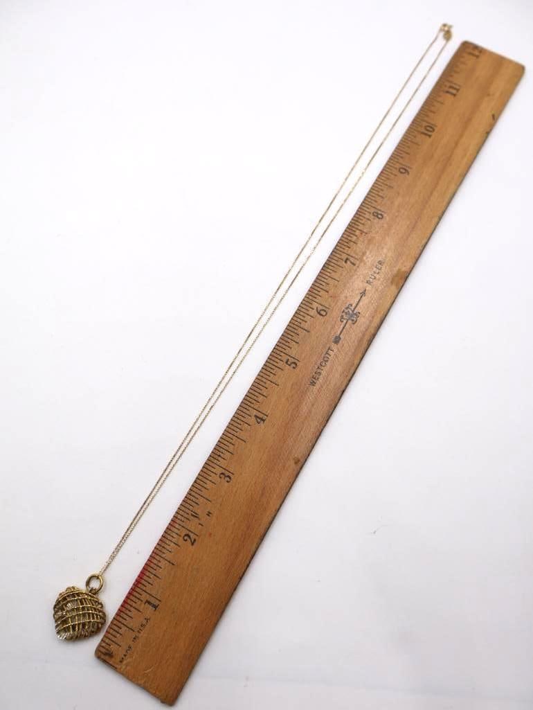 Gold wire caged heart pendant necklace with a box chain - 4