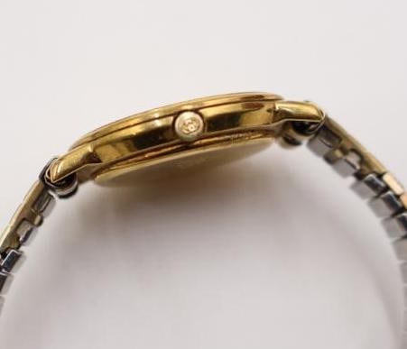 Vintage Gucci 3000M/L quartz watch - 11