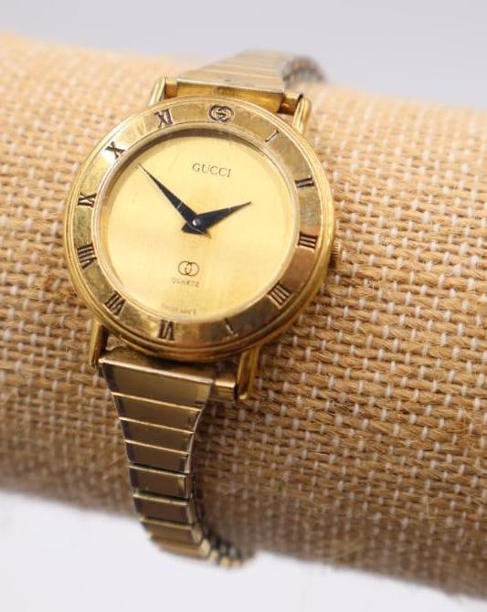 Vintage Gucci 3000M/L quartz watch - 3