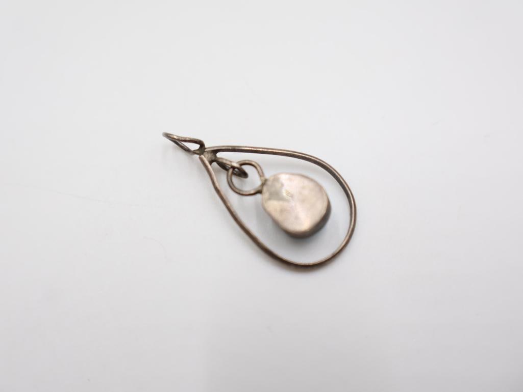 Collection of vintage Native American sterling silver and turquoise jewelry - 5