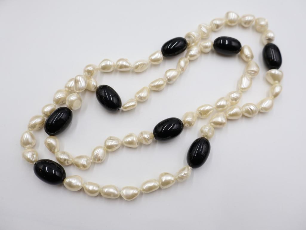 Vintage Yamakatsu Pearls - 2