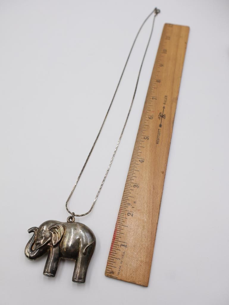 Collection of vintage and costume jewelry - 11