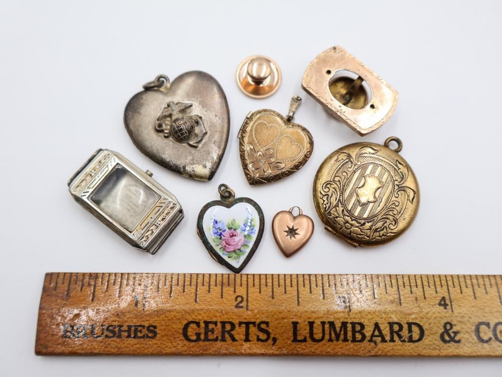 A collection of antique and vintage lockets and jewelry findings - 3