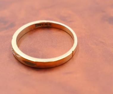 Set of 14k gold wedding rings - 7