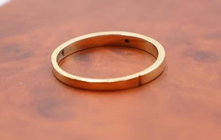 Set of 14k gold wedding rings - 8