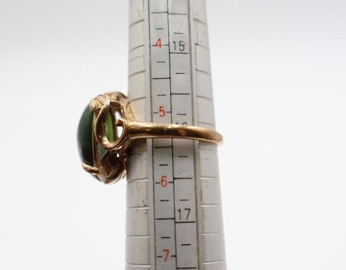 Vintage 14k yellow gold nephrite jade ring - 7