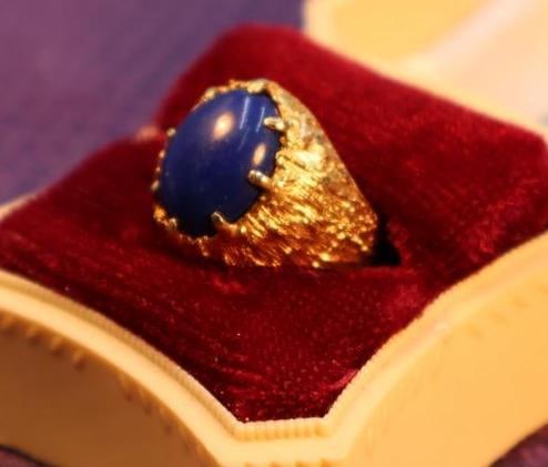 Vintage 14k gold ring with an oval lapis lazuli stone - 2