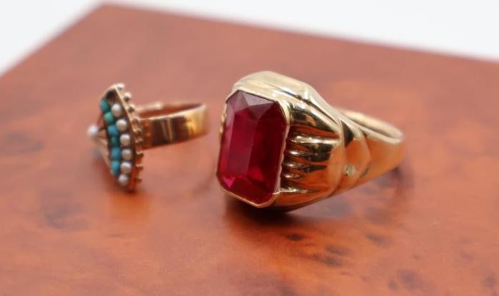 Synthetic Ruby 10k Gold ring Art Deco, and a turquoise and seed pearl ring - 2