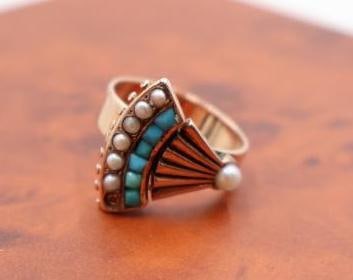 Synthetic Ruby 10k Gold ring Art Deco, and a turquoise and seed pearl ring - 8