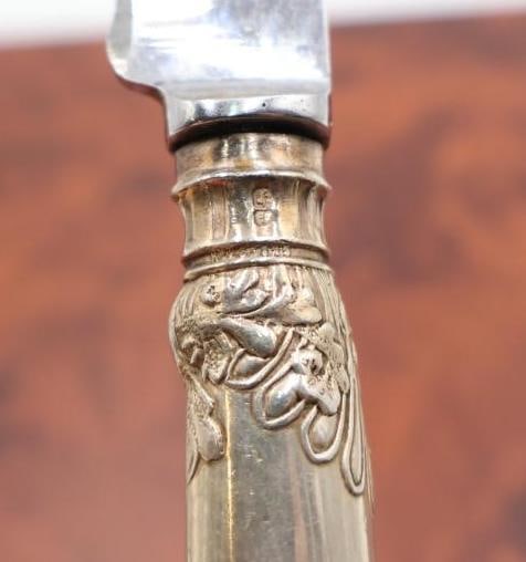 Set of Six Antique Sterling Harrison Bros George V Hanoverian Knives - 5