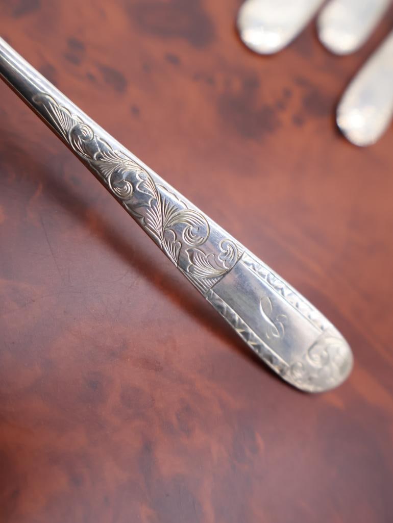 Antique Set of Sterling Silver Kirk & Sons 'Old Maryland' Olive Forks - 5