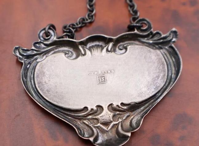 Two 800 silver napkin rings and two sterling decanter label or tags for Scotch - 7