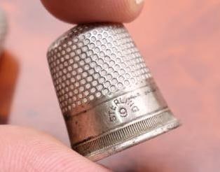Collection of antique sterling silver thimbles - 7