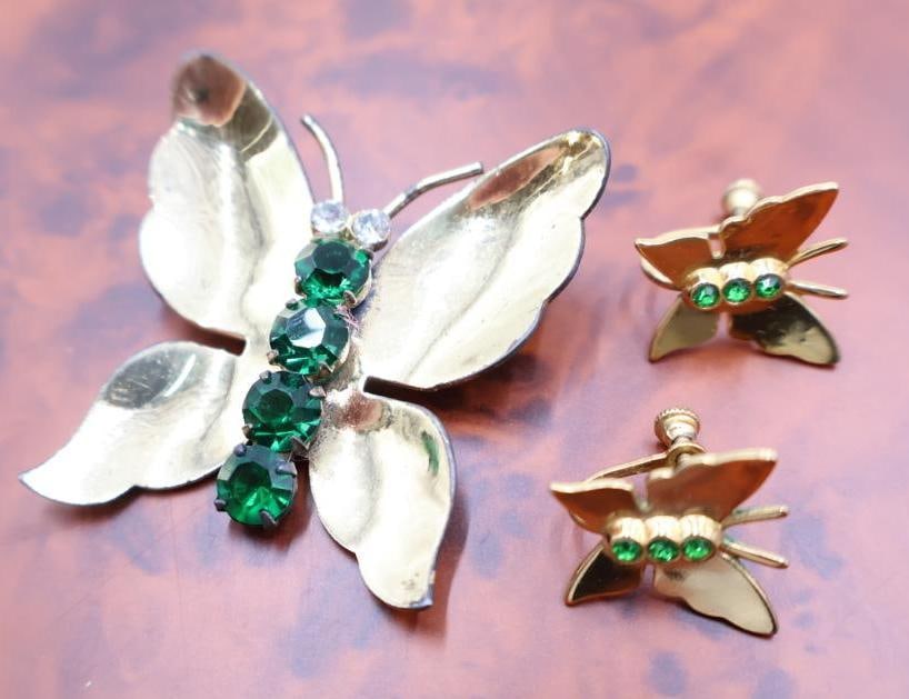 Vintage Coro gold-plated sterling silver butterfly brooch and matching earrings set (1 of 6)