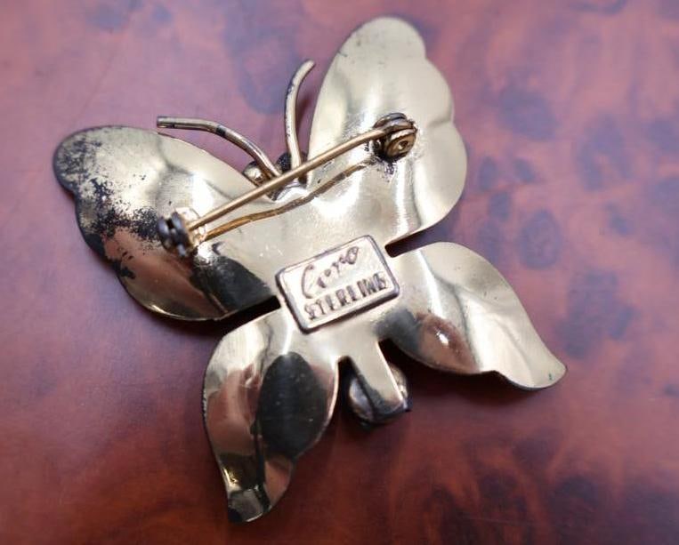 Vintage Coro gold-plated sterling silver butterfly brooch and matching earrings set - 3