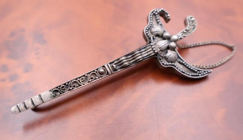 Antique 900 silver sword and sheath brooch pin (1 of 6)