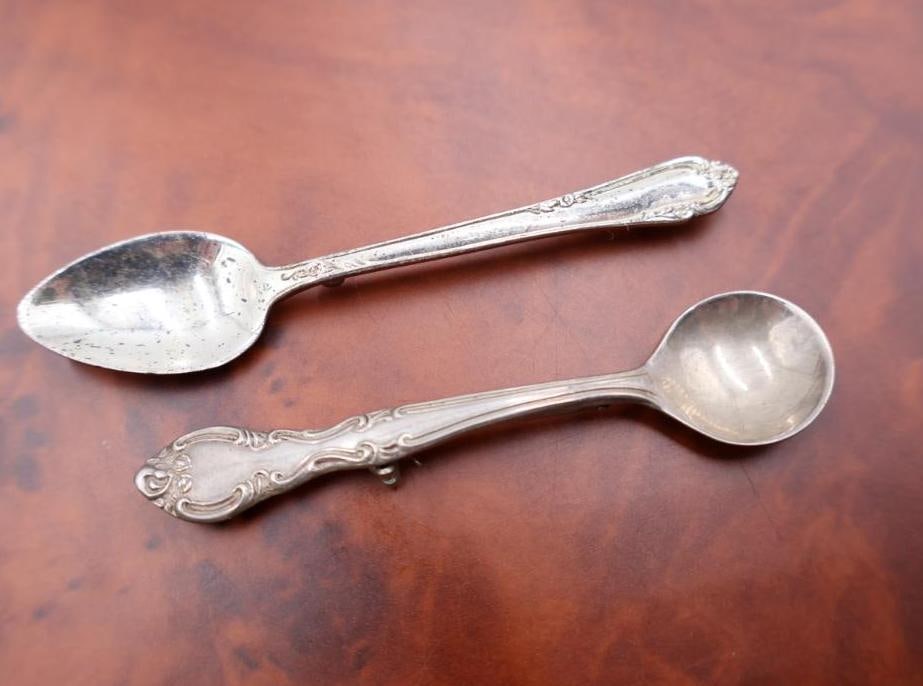 Vintage sterling spoon pins or brooches (1 of 6)