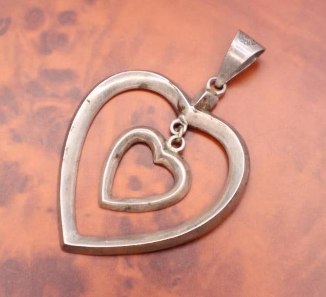 Sterling silver double heart pendant (1 of 5)
