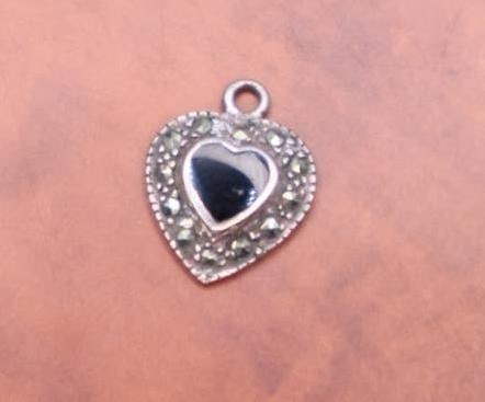 Vintage sterling silver and marcasite pendants - 5