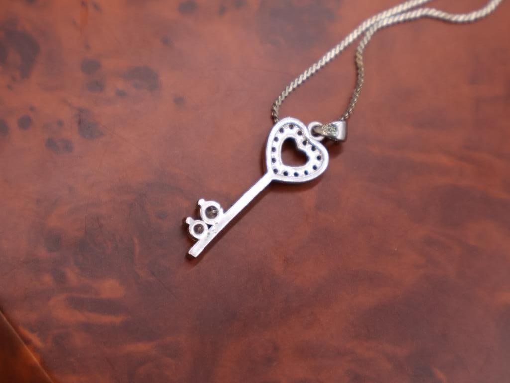 Sterling silver heart and key pendant necklaces - 4