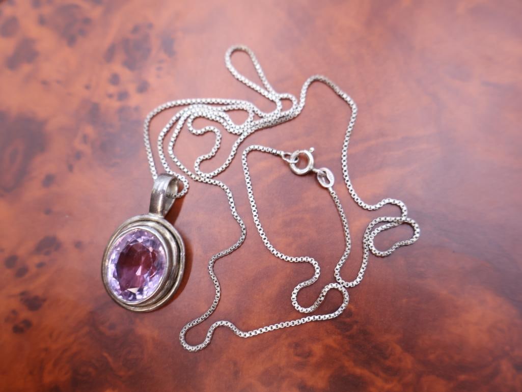 Two sterling silver amethyst pendant necklaces - 4