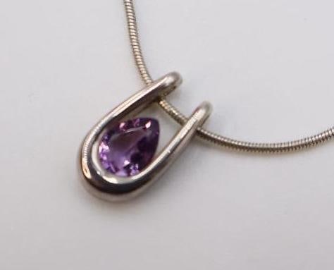 Two sterling silver amethyst pendant necklaces - 8