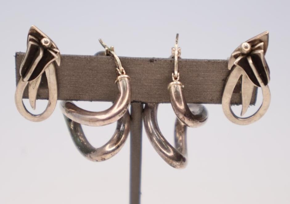 Two pairs of sterling earrings (1 of 8)