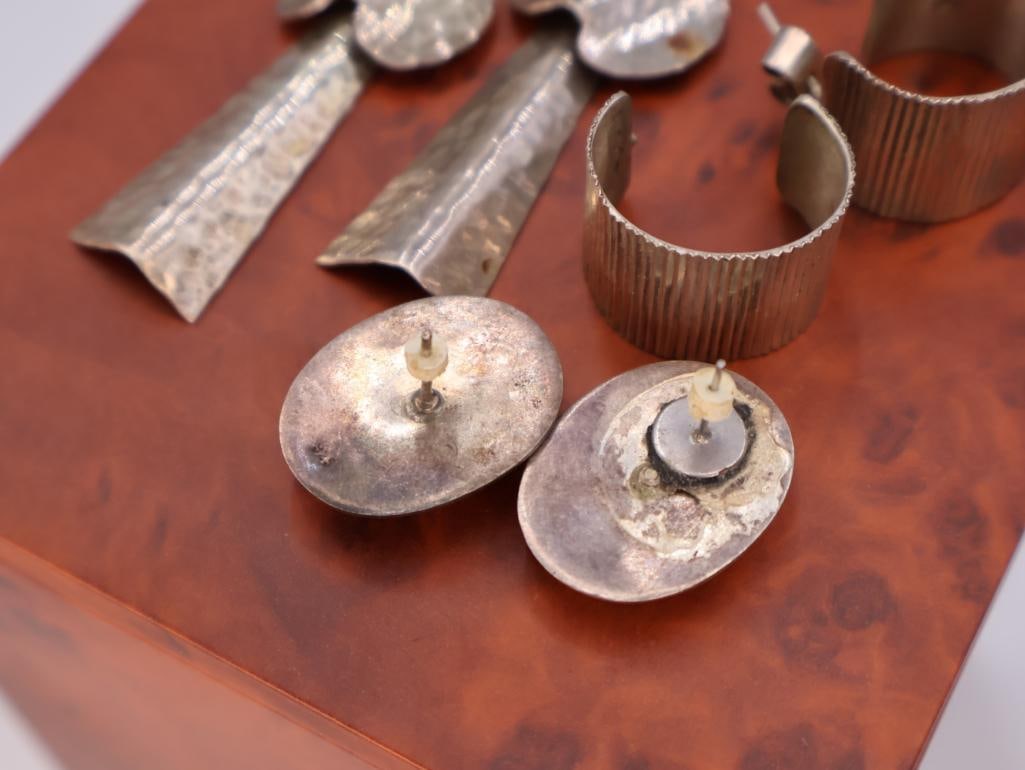 Collection of vintage sterling silver and lapis lazuli earrings - 2