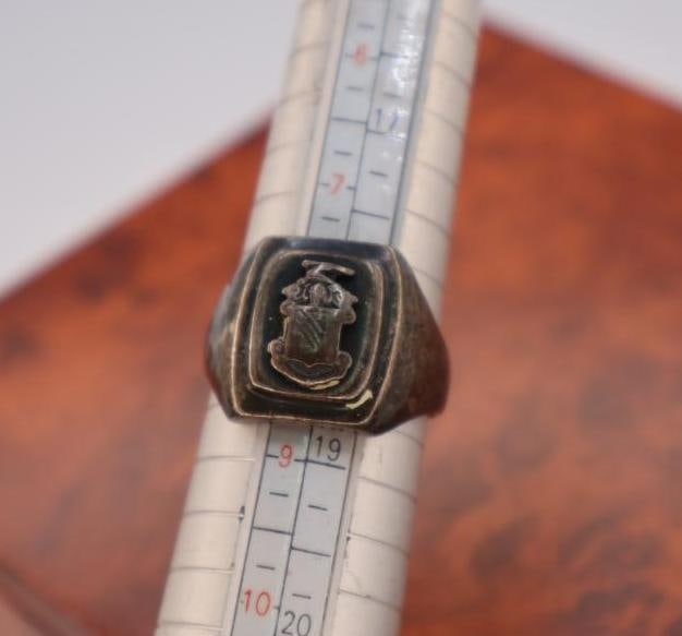 Two men's rings Sterling Silver - 7