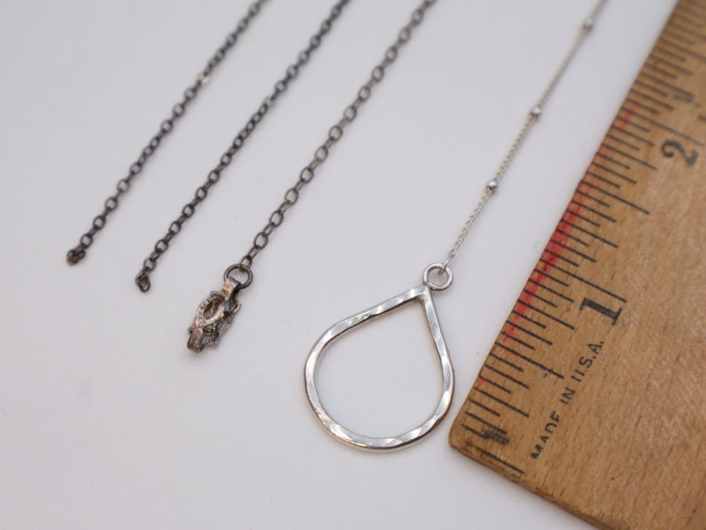 Collection of assorted scrap sterling silver chains and rings - 10