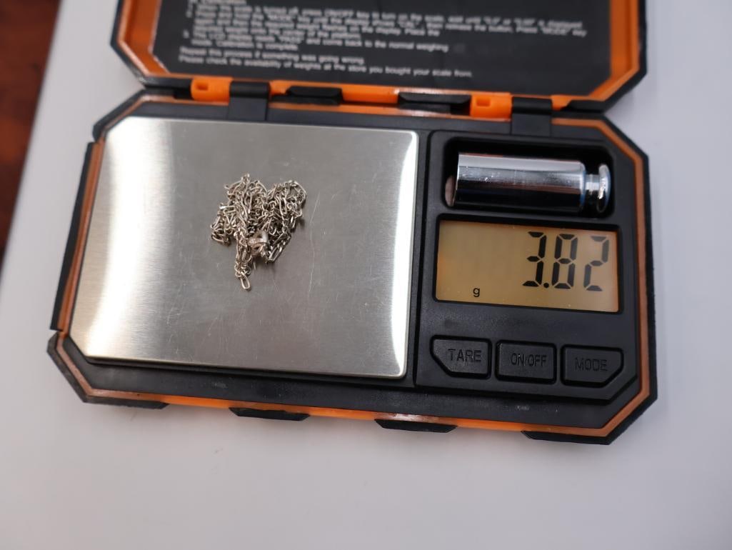 Collection of silver chains - 5