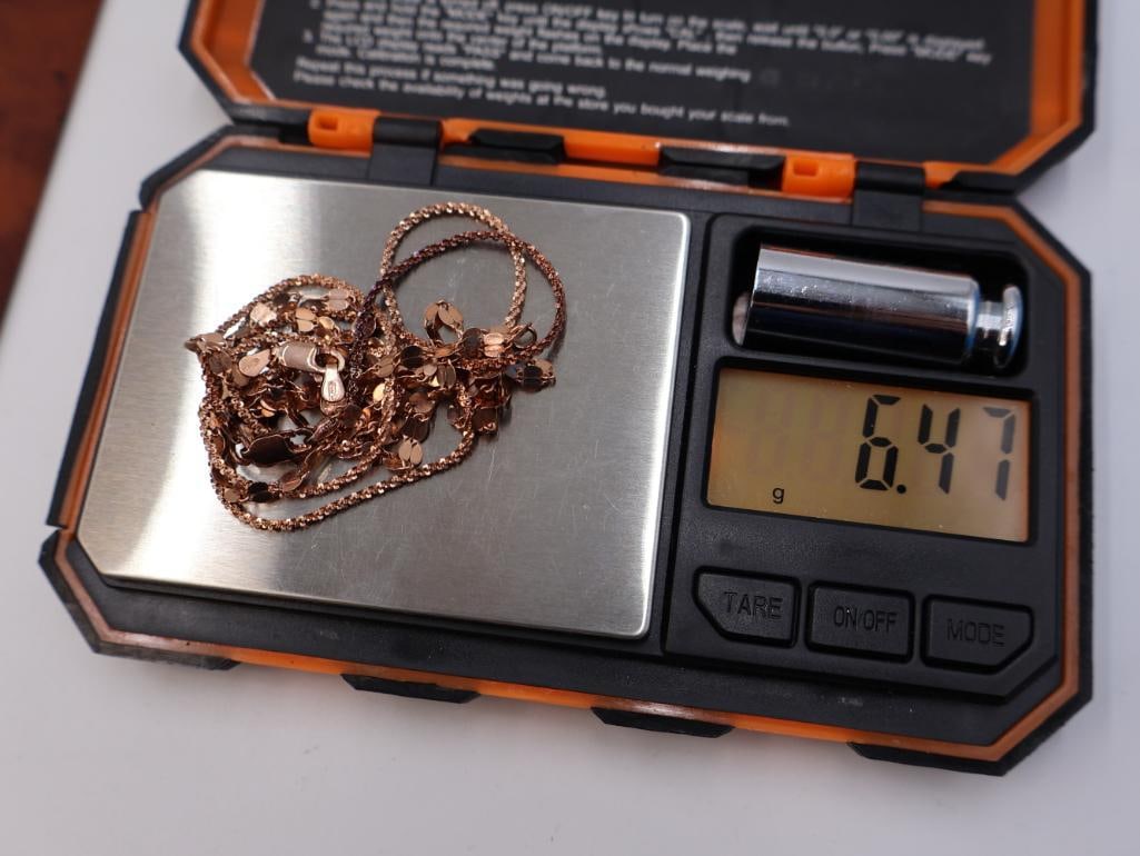 Assortment of chain necklaces wither different tones - 12