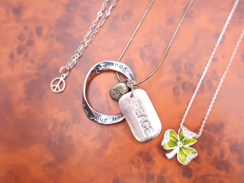 Three decorative sterling silver necklaces - 3