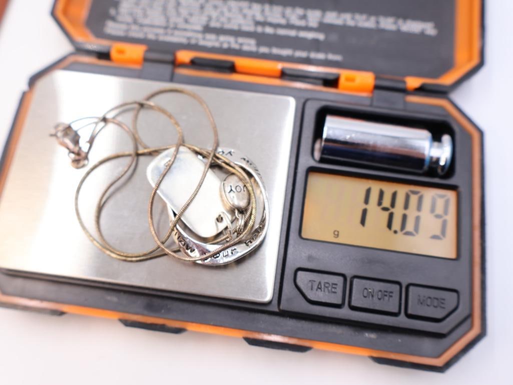 Three decorative sterling silver necklaces - 7