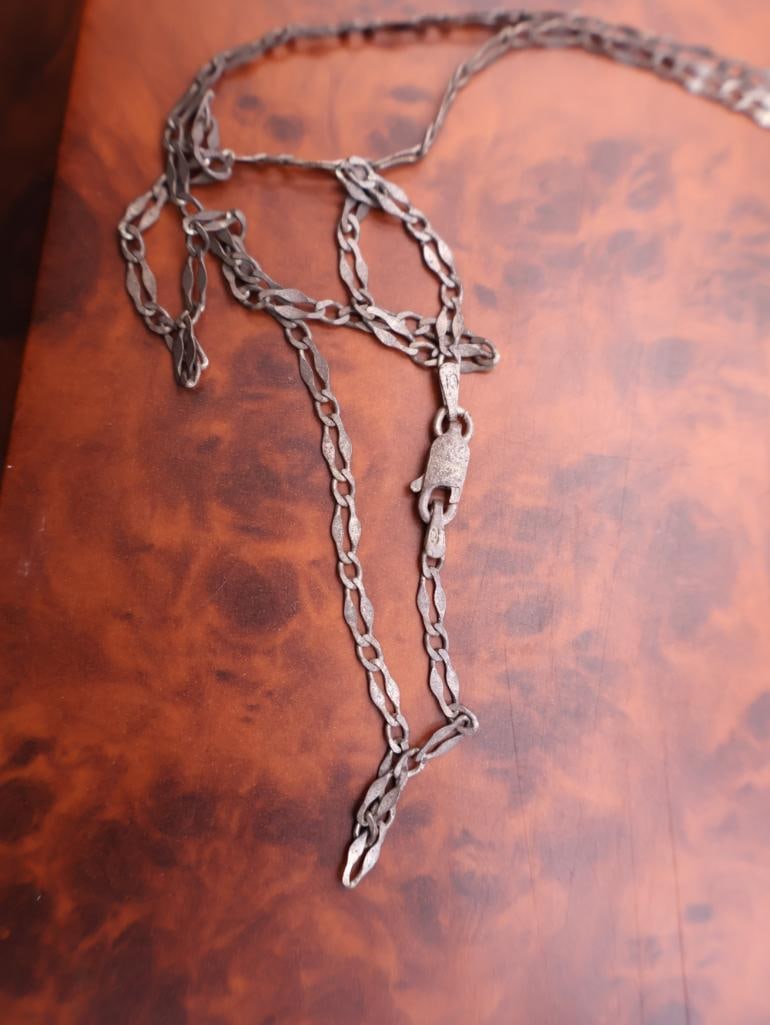 Two sterling necklaces - 6