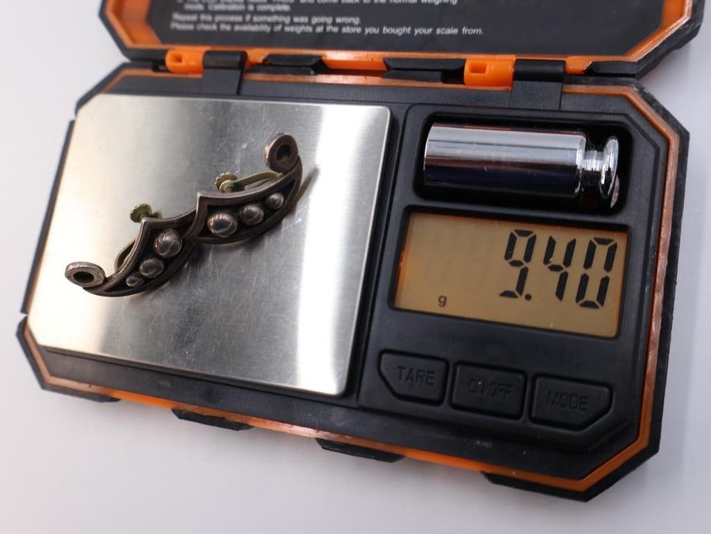 Three pairs of vintage sterling silver earrings - 8